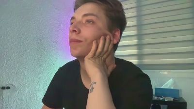 johngayne webcam model stream image
