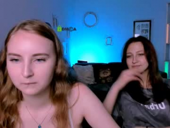 laura_queen_ webcam model stream image