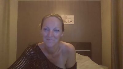 sisensuelle webcam model stream image