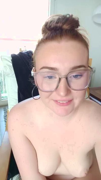 Mimidreve_ webcam model stream image