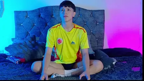 SaNti_ll webcam model stream image