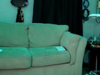 giantwhite10inch webcam model stream image
