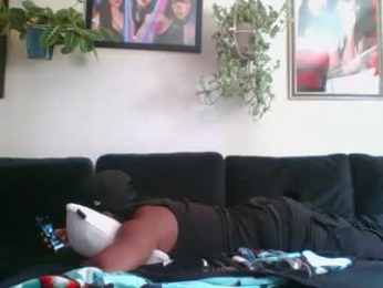 evanschris2048 webcam chaturbate model stream image