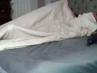 deliverablecoup webcam model stream image