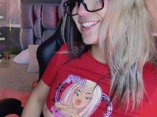 janette-jones webcam model stream image