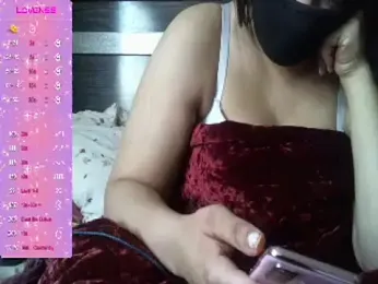 lofibunni webcam model stream image