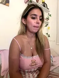 oriana_zoeee webcam model stream image