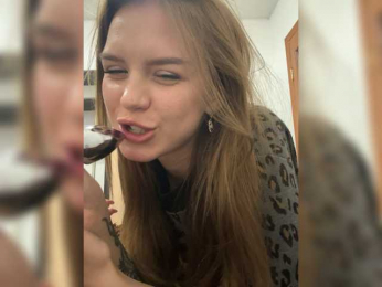 lediice webcam model stream image