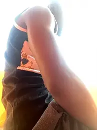BaggyDirt webcam model stream image
