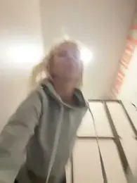 LikaCat webcam model stream image