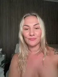 NastyMilf_ webcam model stream image