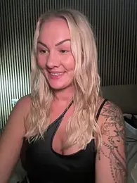 NastyMilf_ webcam model stream image