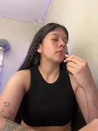 Alhanna_ webcam model stream image