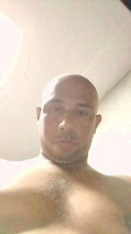 Morbo235 webcam model stream image