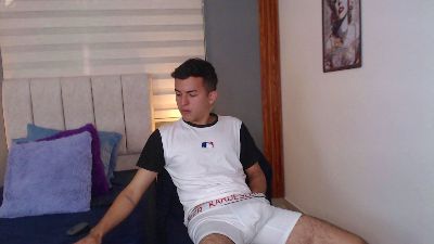 Liam_boy_cum_ webcam model stream image
