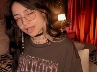 anne-cherrydh webcam model stream image