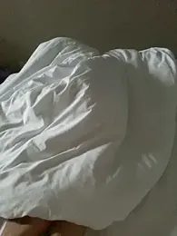 Mr_iphone11 webcam model stream image