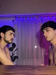 Devilboyzzz webcam model stream image