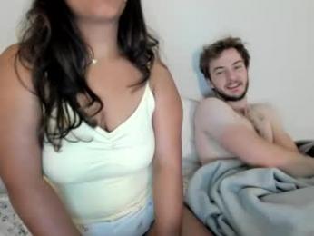 julesnxtdoor webcam chaturbate model stream image