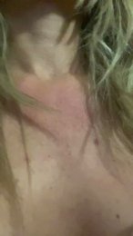 tuahelena webcam model stream image
