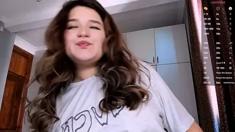 July_Slowdive webcam model stream image