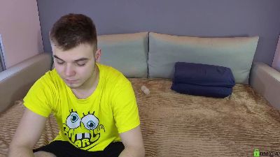VikkiAndGeorge webcam model stream image