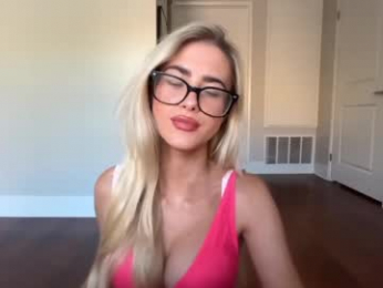 whoiscassie webcam model stream image
