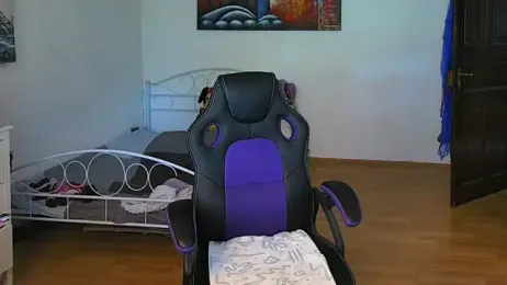 Sylly webcam model stream image