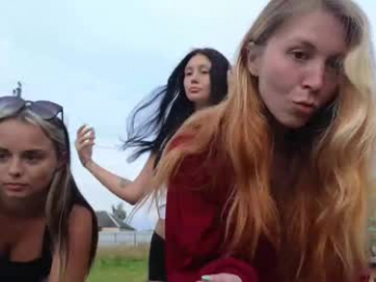 izi_fox webcam model stream image