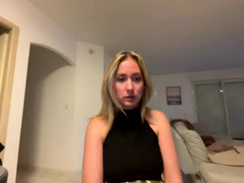 hollyandelon webcam model stream image