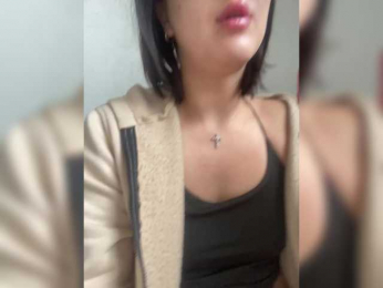 KosharaKiss webcam model stream image