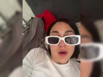 KosharaKiss webcam model stream image