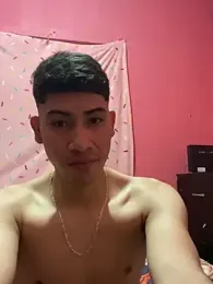 emmarod18 webcam stripchat model stream image