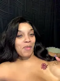 Rakiyahcharms webcam stripchat model stream image