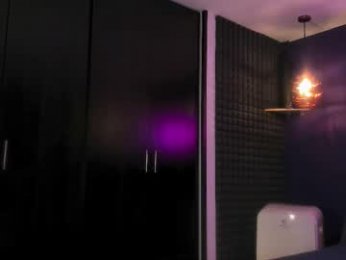 bull_vixen2001 webcam model stream image