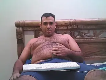 AlphaLatinoBear webcam stripchat model stream image