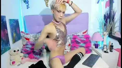 cooperRossCute webcam model stream image