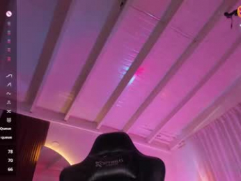laura_hills18 webcam chaturbate model stream image