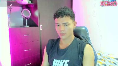 adonis_lovely webcam model stream image