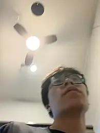 Q24Q- webcam model stream image