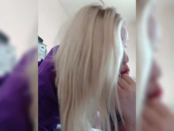 Leila30 webcam model stream image