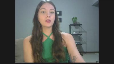 Luna_art webcam model stream image