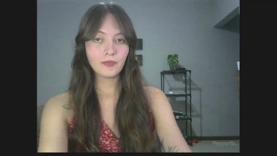 Luna_art webcam model stream image