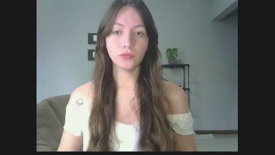 Luna_art webcam model stream image