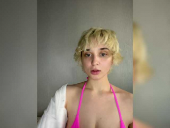 SativochkaMommy webcam model stream image