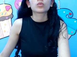 skinnykalitzo18 webcam model stream image
