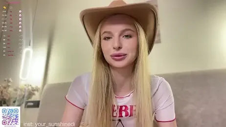 Sunshine_Diana webcam stripchat model stream image