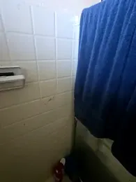 B1GLO webcam model stream image