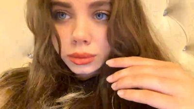 UdelaCresswell webcam model stream image