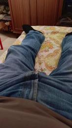 Brutuss webcam model stream image